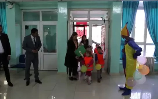 Hatay'da engelli öğrencilerin hazırladığı 'Engelsiz Müzikal' sahnelendi