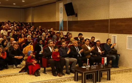 BEÜ Basın Yayın ve Radyo Öğrenci Topluluğundan şiir dinletisi