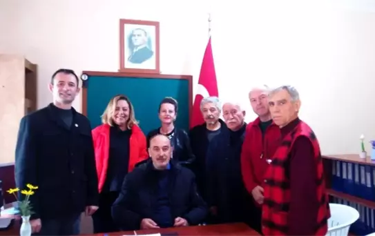 Burhaniye Ören'de Mahalle Meclisi ilk toplantısını yaptı