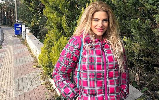 Takipçisine küfür ettiği için eleştirilen Damla Ersubaşı kendisini savundu: Bana acımadınız