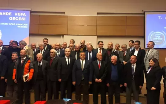Kayseri Spor Adamları Derneği'nin 7. Vefa Gecesi düzenlendi