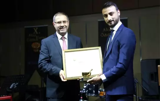 Avicenna 2019'u Altın Havan ödülü ile kapatıyor