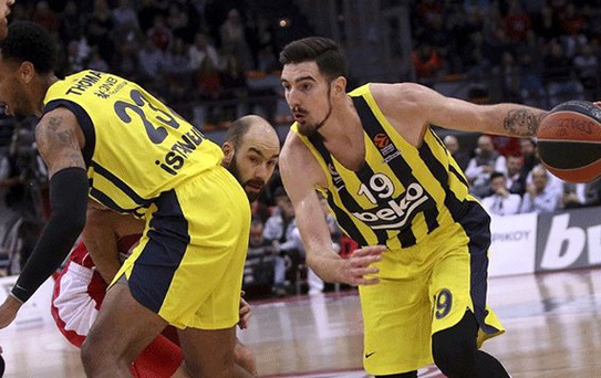 Fenerbahçe Beko, deplasmanda Olympiakos'u 96-87 yendi