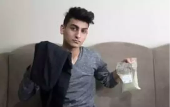 Sosyal medyadan pantolon sipariş etti, kutudan çıkanlar şoke etti