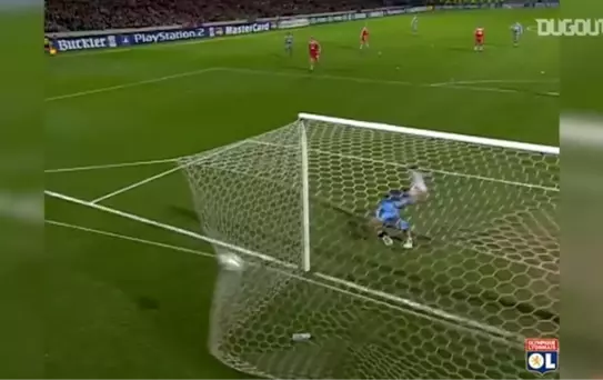 Sidney Govou'nun Bayern Münih'e Attığı Harika Gol