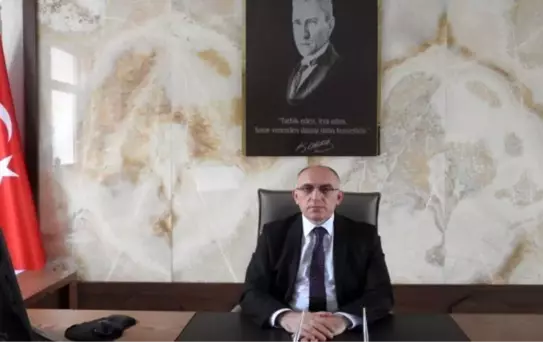 Mustafakemalpaşa Kaymakamı Mehmet Zeki Koçberber emekliye ayrıldı