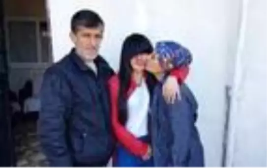 Yüzüne kezzap atılan Berfin; 'Onu seviyorum, evlenmek istiyorum' diyerek şikayetinden vazgeçti