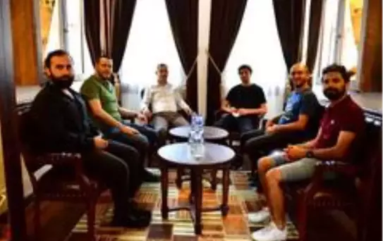 Çınar, koku filminin oyuncularını misafir etti