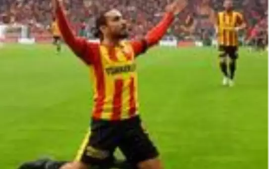 Halil Akbunar: Avrupa'da Göztepe ile oynamak istiyorum