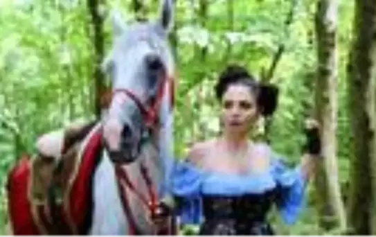 Opera sanatçısı Serap Çiftçi'den 'Kayıp Hece'