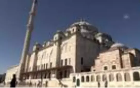 Gerçek Hayat yazarı Mehmet Ali Tekin son yolculuğuna uğurlandı