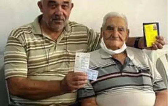 Milas'ta 90 yaşındaki avcıya teşekkür plaketi verildi