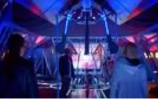 Doctor Who Dizisinin Konusu Nedir?