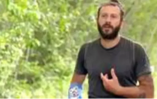 Survivor yarışmacısı Ardahan Uzkanbaş, Tuğçe Ergişi ile aşk yaşamaya başladı