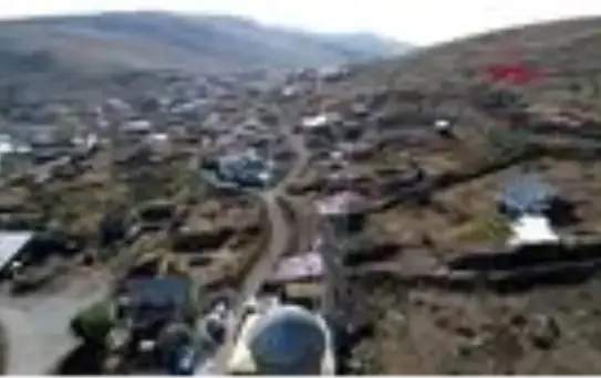 ARDAHAN 'Tarihi köyümüzü definecilerden önce devlet keşfetsin'