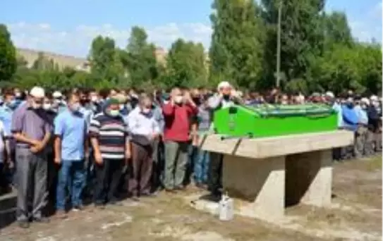 Organ nakli yapılan belediye başkanın oğlu hayata tutunamadı