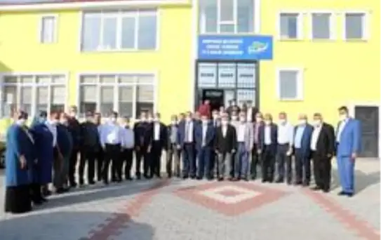 AK Partili ilçe ve belde belediye başkanları Sarıyahşi'de toplandı