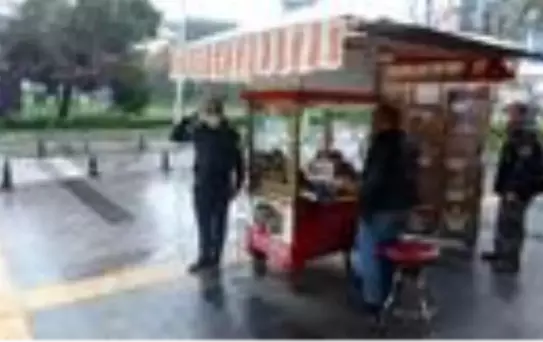 Ata'ya saygı için D-100 Karayolu'nda kontak kapattılar
