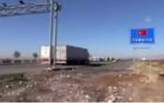 Habur Sınır Kapısı'ndan Irak'a günlük tır geçişleri arttı