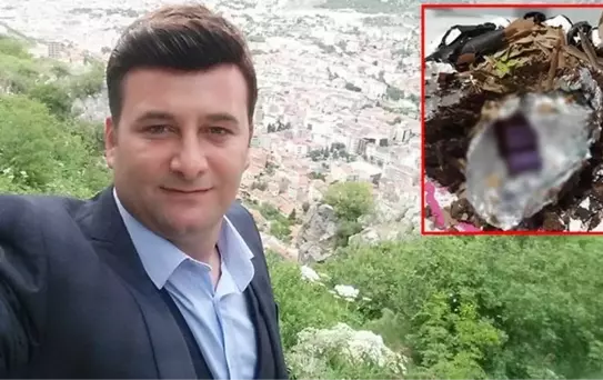 Yılbaşı pastasından tektaş yüzük çıkınca şaşkına döndü! Günün şanslı müşterisiymiş