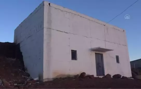 ŞANLIURFA - Siverek'te 15 kırsal mahalle 90 kilometrelik hatla içme suyuna kavuştu