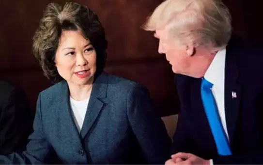 Son Dakika: Trump'ın kabinesinden ilk istifa! Ulaştırma Bakanı Elaine Chao görevini bıraktı