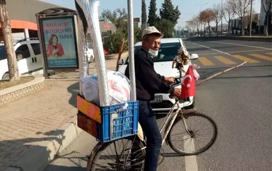 Feyzullah Dede, emekli olduktan sonra bisikleti ile yeniden gençleşti