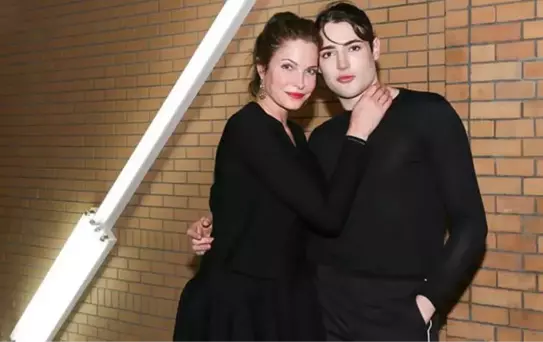 Ünlü model Stephanie Seymour'un 24 yaşındaki oğlu hayatını kaybetti