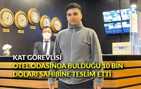 Kat görevlisi otel odasında bulduğu 10 bin doları sahibine teslim etti