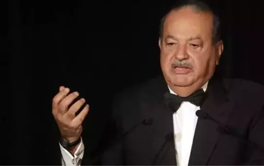 Dünyanın en zengin isimlerinden Carlos Slim, koronavirüs şüphesi ile hastaneye kaldırıldı