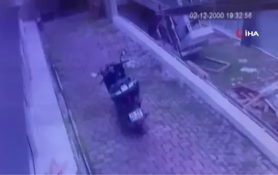 Son dakika haberi! Florya'da dev vinçin devrilmesi kamerada