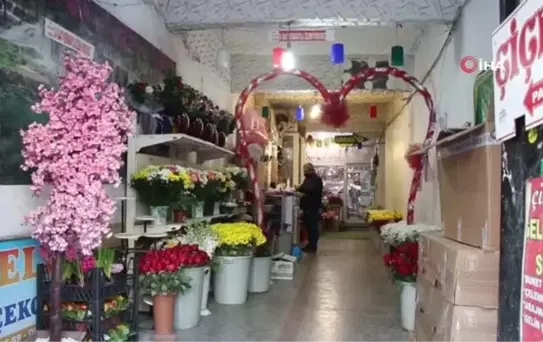 Sevgililer gününe çiçekçilerden 'Pandemi' indirimi