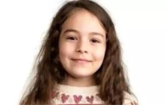 Kardeşlerim: Emel kimdir? Kardeşlerim dizisinde Emel Eren rolünü canlandıran Aylin Akpınar kimdir?