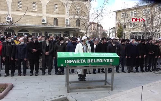 ISPARTA Kazada yaşamını yitiren Muhammed'in cenaze namazını babası kıldırdı