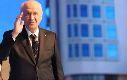 MHP kurultayında konuşan Bahçeli'den, HDP'ye açılan kapatma davasına ilk yorum: Açılmamak üzere kapatılması namus görevidir
