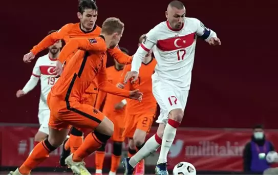 Burak Yılmaz dünyaca ünlü golcüleri geride bıraktı! Son 50 yılda bunu başarabilen kimse olmadı