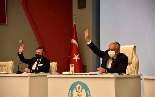 Büyükşehirin 2020 yılı faaliyetleri takdir topladı