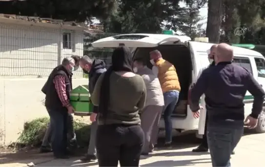 Son dakika haberleri: Ayrı yaşadığı eşi tarafından öldürülen kadının cenazesi defnedildi