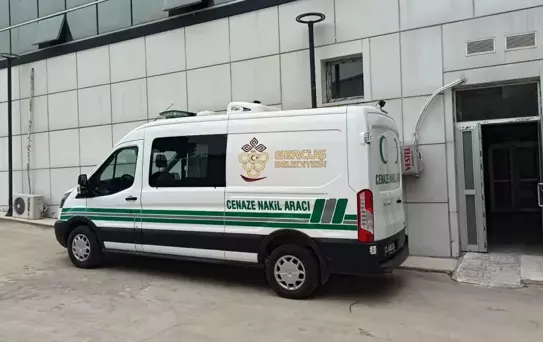 Dehşete düşüren cinayet! 50 yaşındaki adamı öldürüp, halıya sarıp araziye atmışlar