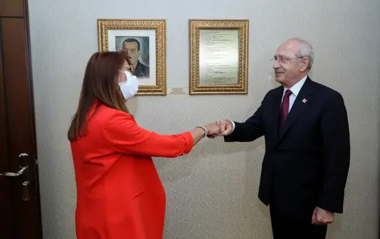 CHP Genel Başkanı Kılıçdaroğlu, Müzik-Sen Genel Başkanı Koçyiğit'i kabul etti