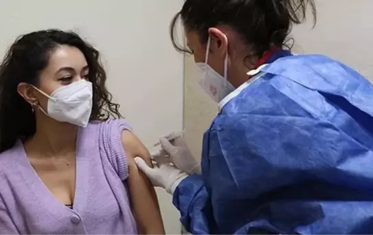 Son dönemde sıkça görülen kalp iltihaplanması ile aşının bağlantısı ortaya çıktı