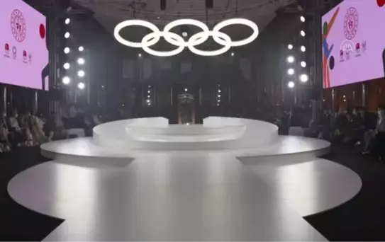 Olimpik sporcular, 'Tokyo 2020 Team Türkiye Koleksiyonu'nu tanıttı