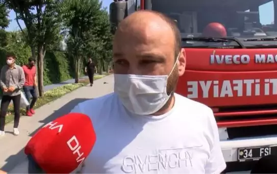 BAKIRKÖY'DE LÜKS OTOMOBİL KALDIRIMA ÇIKTI; YAYA KAÇARAK SON ANDA KURTULDU