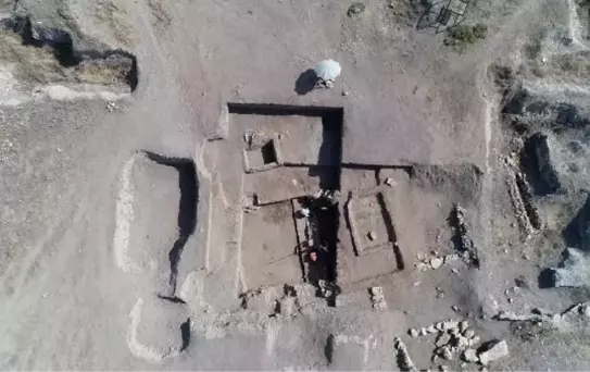 Bronze Age Kulluoba Mound: 5,000 years ago, humans could only survive into their 40s