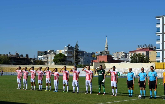 TFF 2. Lig: Kahramanmaraş: 0 AN Zentrum Bayburt Özel İdare: 1