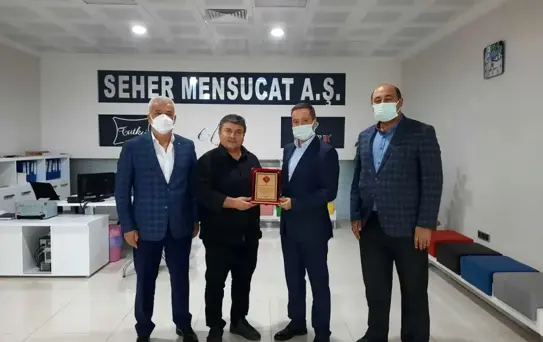 Pandemi hayırseverlerine plaket verildi
