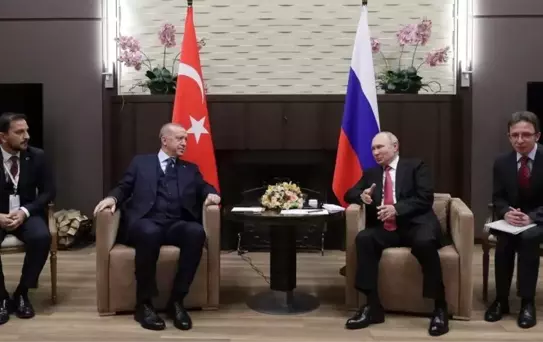 Erdoğan-Putin zirvesi: Soçi'deki görüşmede iki lider hangi konuları gündeme getirecek?