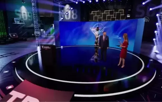 TRT'nin 'Geleceğin İletişimcileri Yarışması'nda dereceye giren gençlere ödülleri verildi