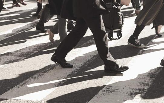 Katar Emiri Temim, ülkede 2 Ekim'de yapılan milletvekili seçimlerinden sonra yeni kabineyi açıkladı