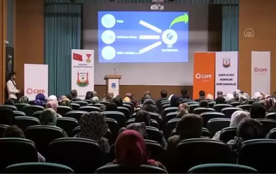 Son dakika haberi! ŞANLIURFA - 7 mikro girişimci kadının başarı hikayesini anlatan belgesel gösterildi